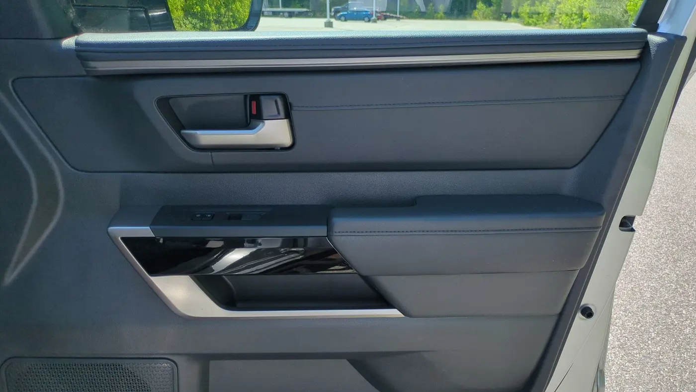 2024 Toyota Tundra Limited HV