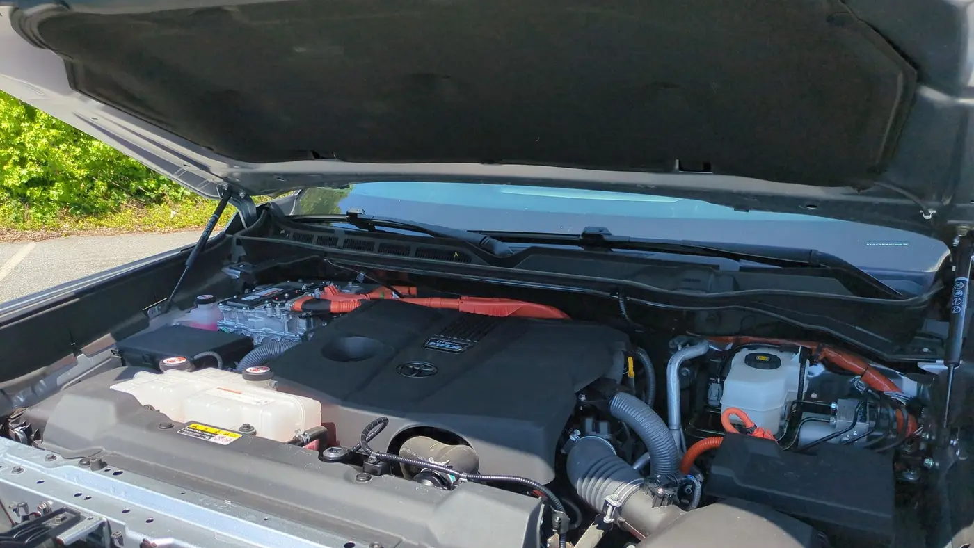 2024 Toyota Tundra Limited HV