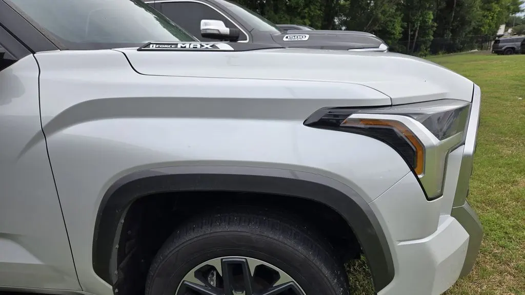 2023 Toyota Tundra Limited HV
