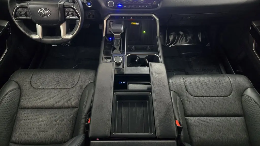 2023 Toyota Tundra Limited HV