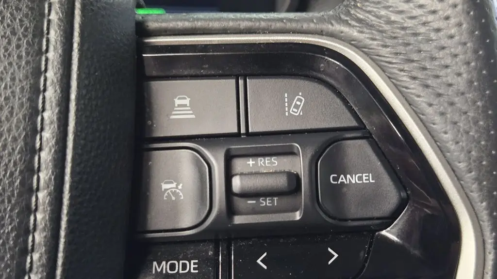 2023 Toyota Tundra Limited HV