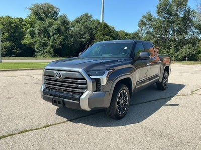 2025 Toyota Tundra 4X4 Limited HV 4DR Crewmax Cab Pickup SB