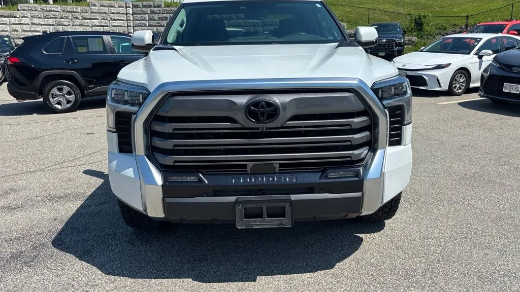2024 Toyota Tundra Limited HV