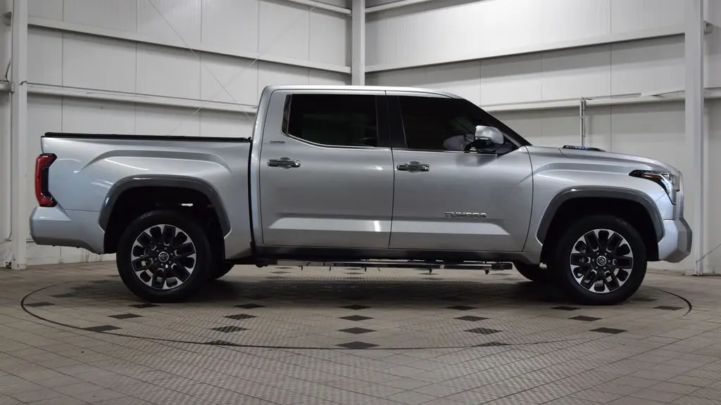 2024 Toyota Tundra Limited HV