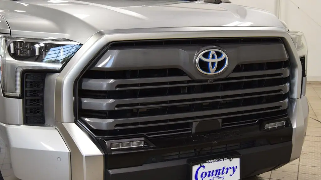 2024 Toyota Tundra Limited HV