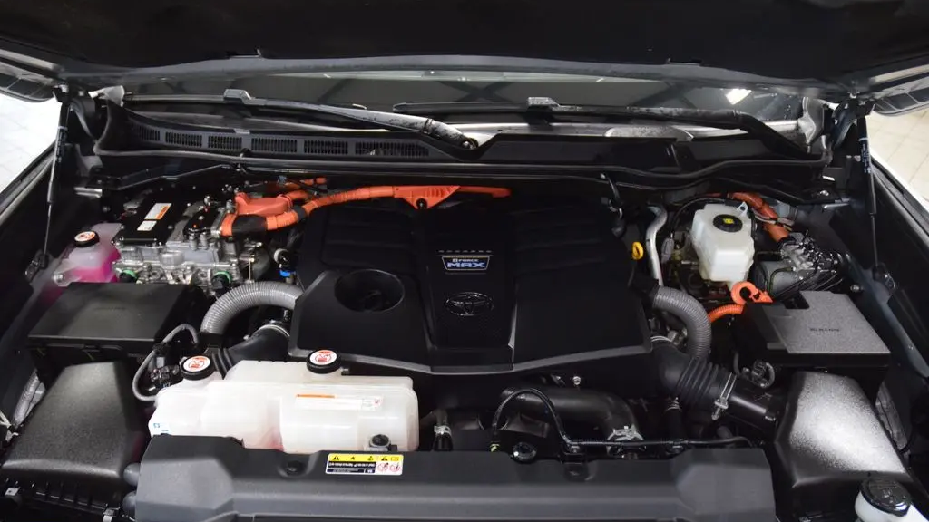 2024 Toyota Tundra Limited HV