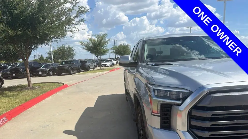 2024 Toyota Tundra Limited HV