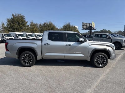 2024 Toyota Tundra 4X4 Limited HV 4DR Crewmax Cab Pickup SB