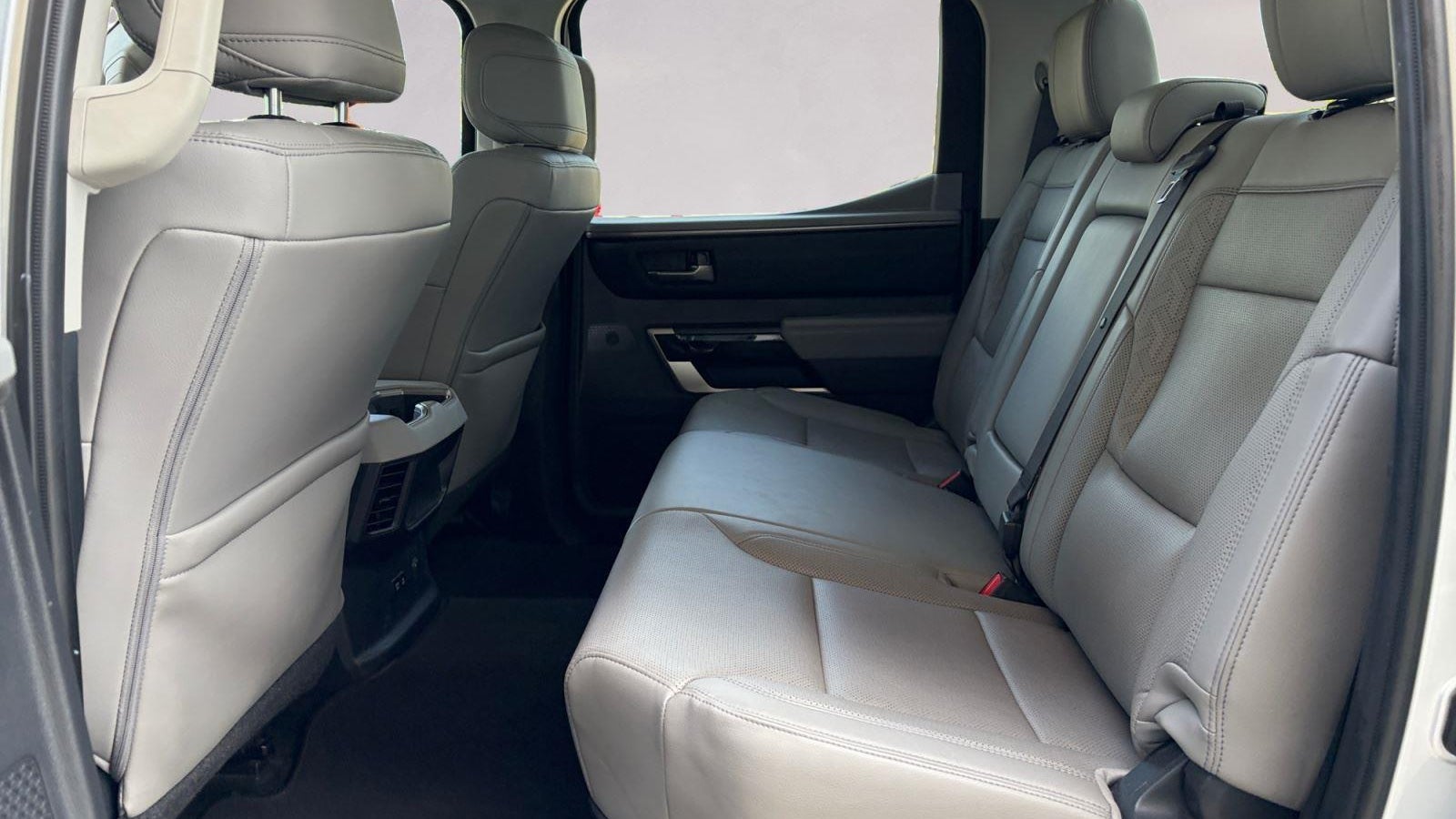 2024 Toyota Tundra Limited HV