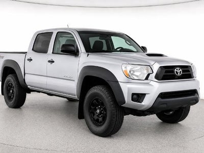 2015 Toyota Tacoma 4X2 Prerunner 4DR Double Cab 5.0 FT SB 4A