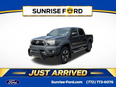 Photo of a 2015 Toyota Tacoma 4X2 Prerunner 4DR Double Cab 5.0 FT SB 4A for sale