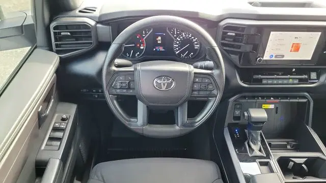 2025 Toyota Tundra SR