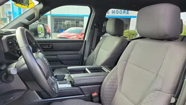 2025 Toyota Tundra SR