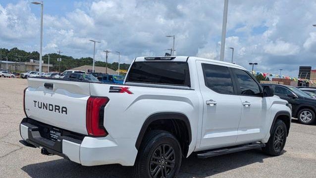 2025 Toyota Tundra SR5