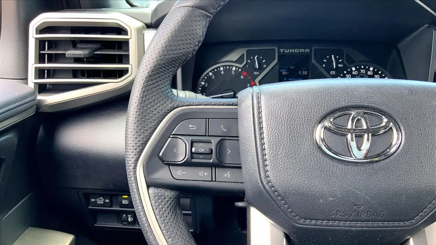 2025 Toyota Tundra SR5