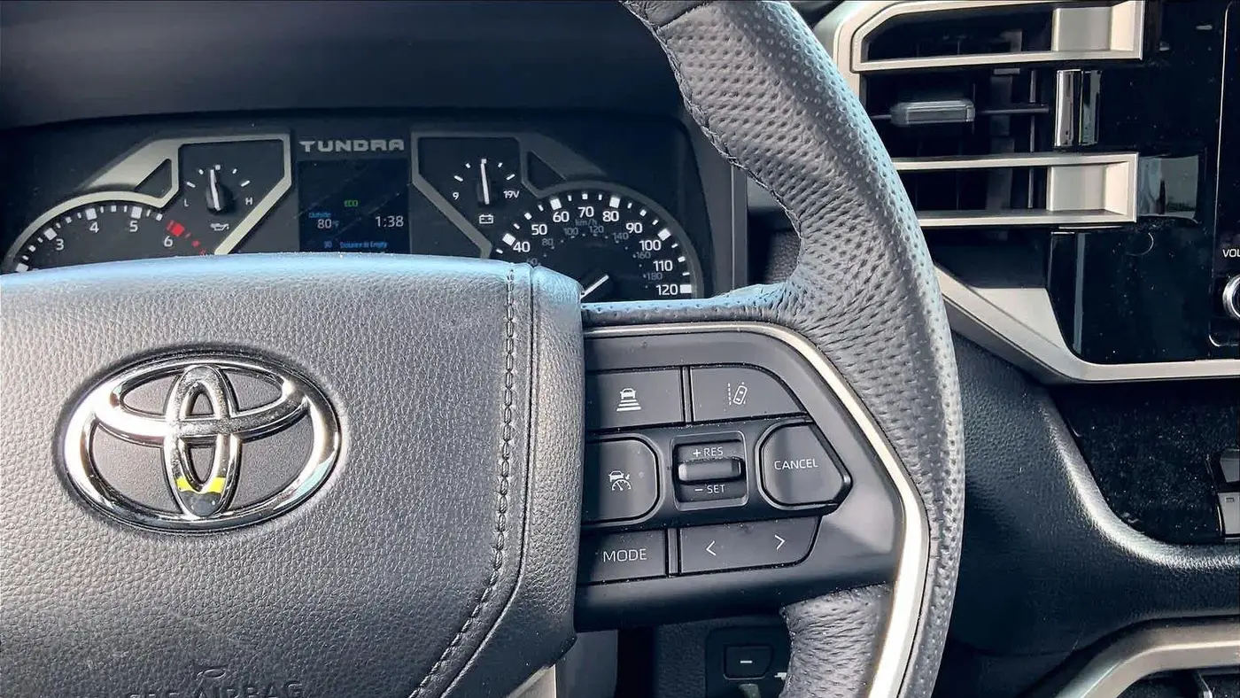 2025 Toyota Tundra SR5