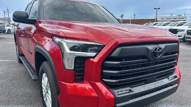 2025 Toyota Tundra SR5