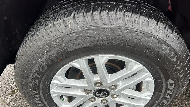 2025 Toyota Tundra SR5