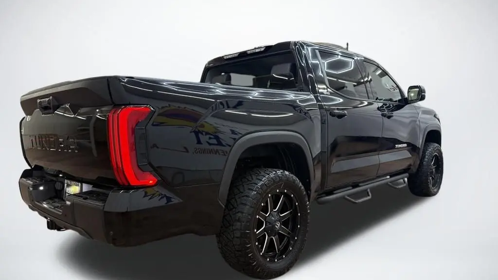 2022 Toyota Tundra SR5