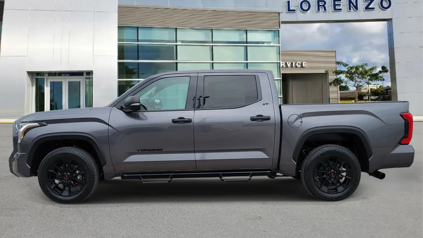 2023 Toyota Tundra SR5