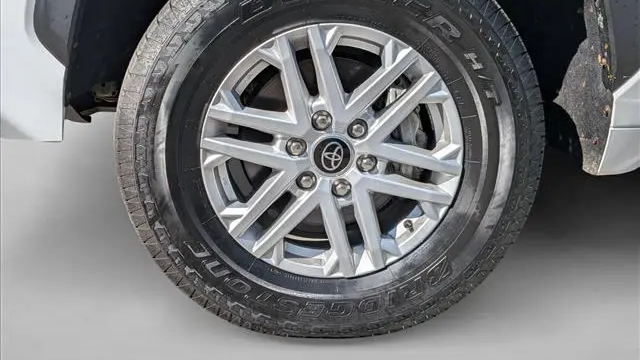 2022 Toyota Tundra SR5