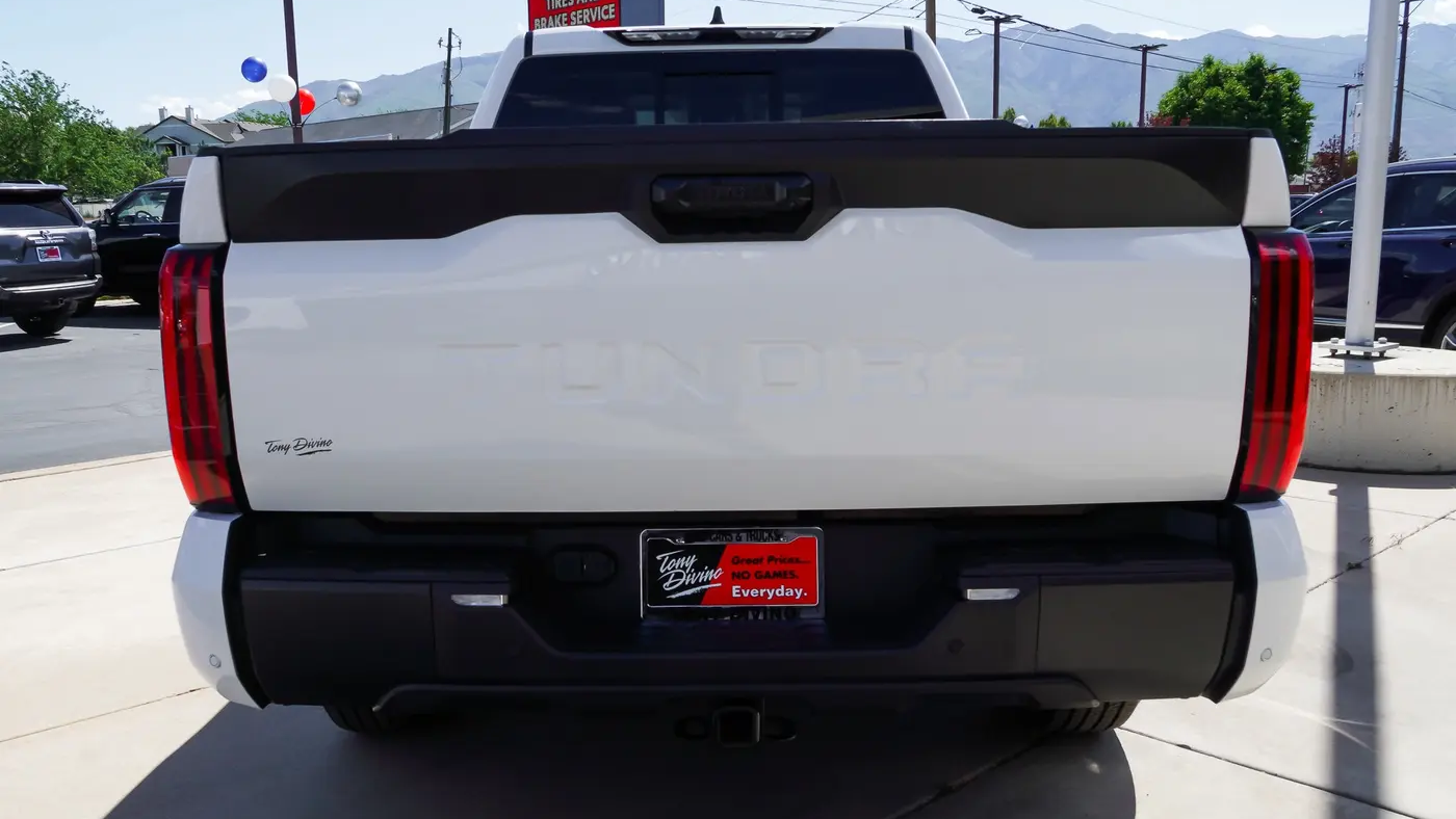 2024 Toyota Tundra SR5