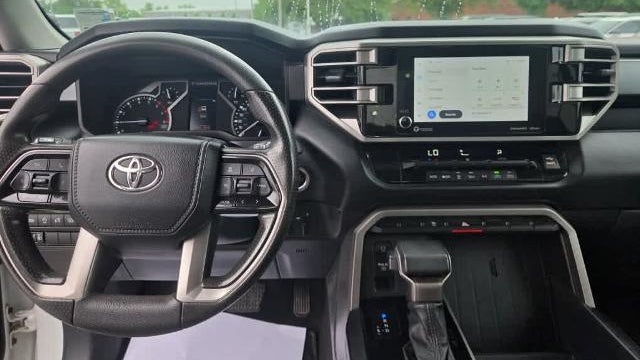 2022 Toyota Tundra SR5