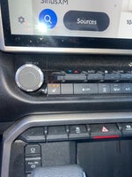 2022 Tundra Thumbnail 8