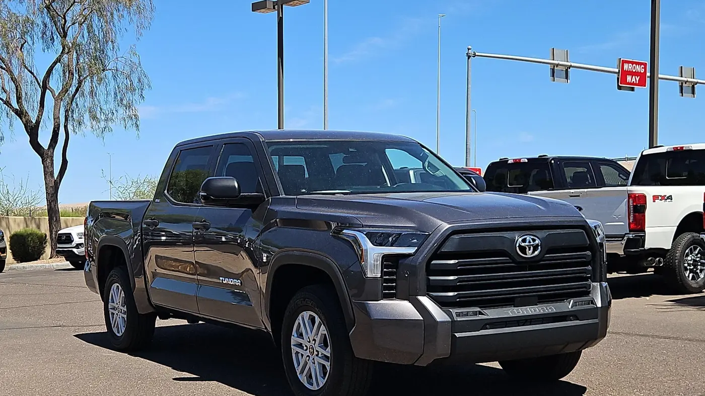 2023 Toyota Tundra SR5