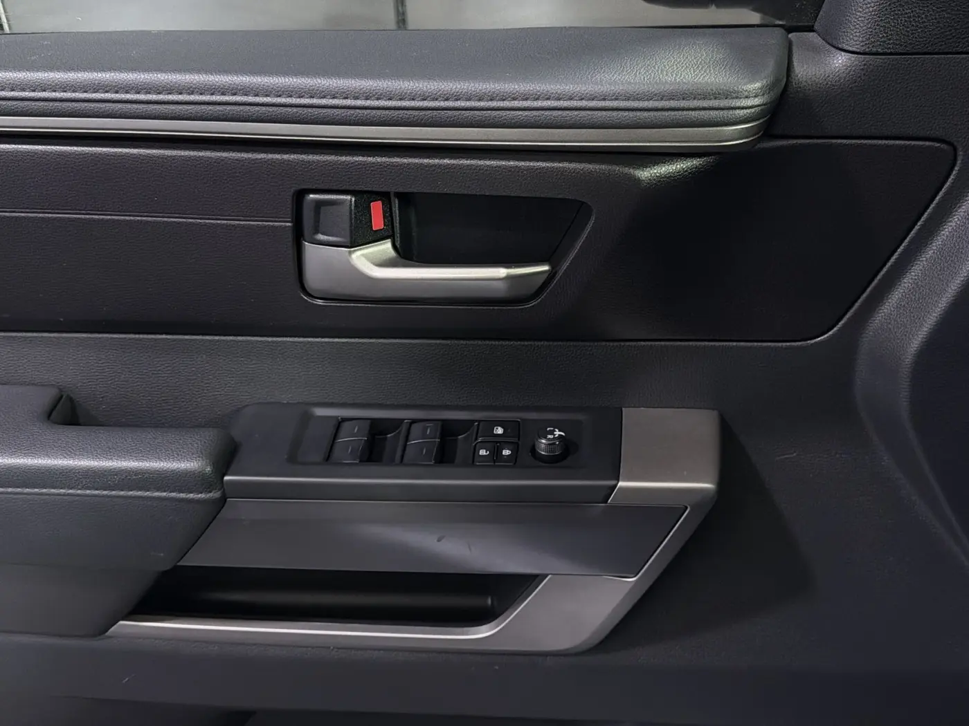2025 Toyota Tundra - $42,250