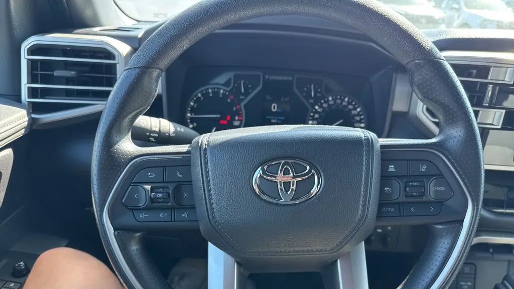 2025 Toyota Tundra SR5
