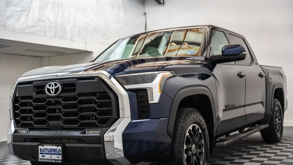 2022 Toyota Tundra SR5