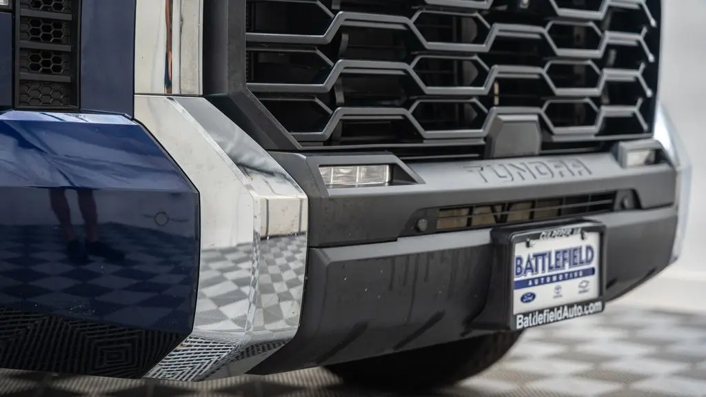 2022 Toyota Tundra SR5