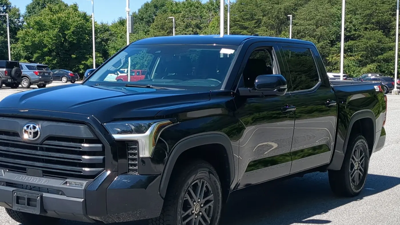 2023 Toyota Tundra SR5
