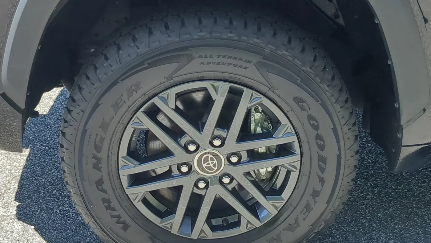 2023 Toyota Tundra SR5