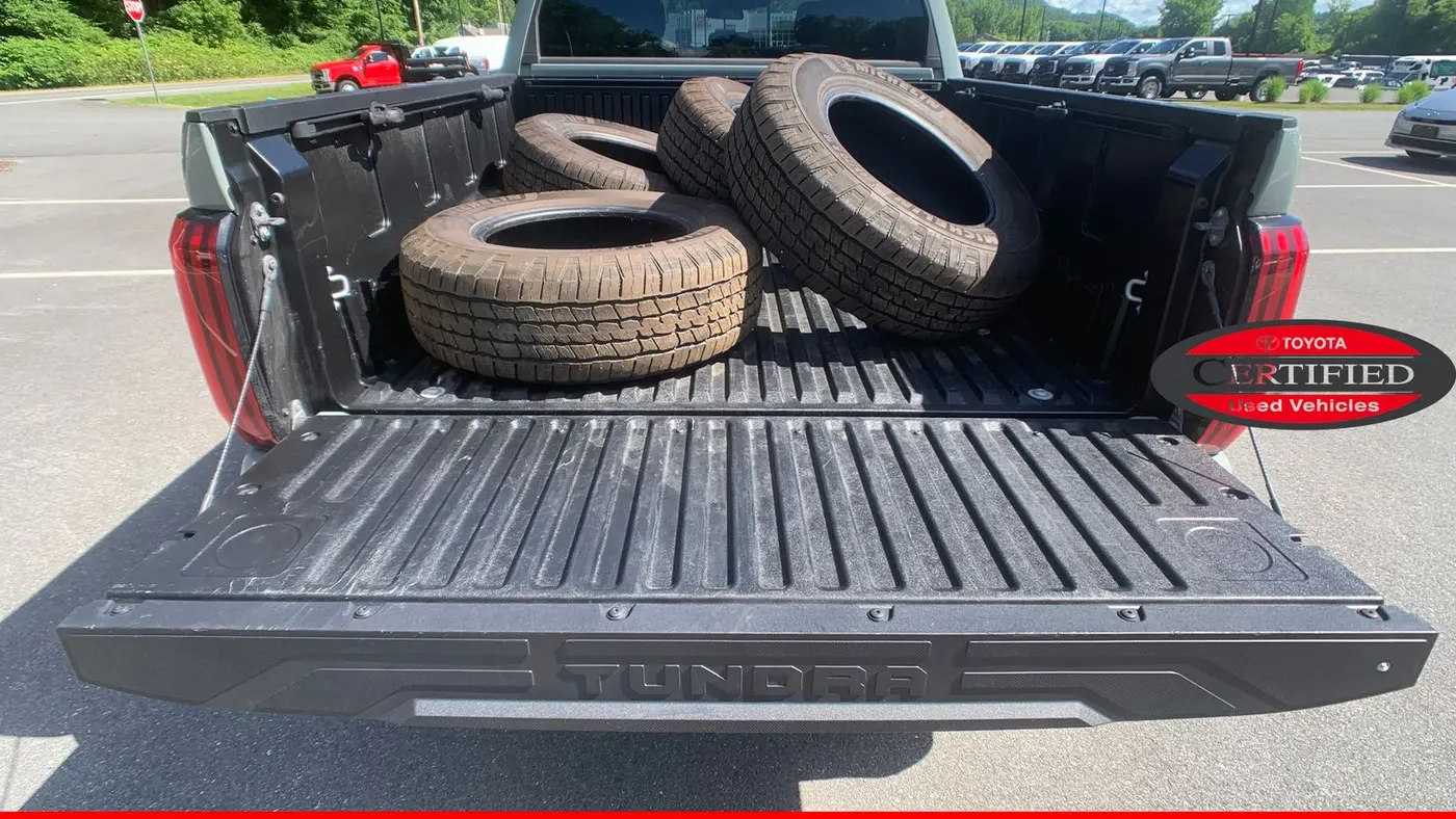 2024 Toyota Tundra SR5