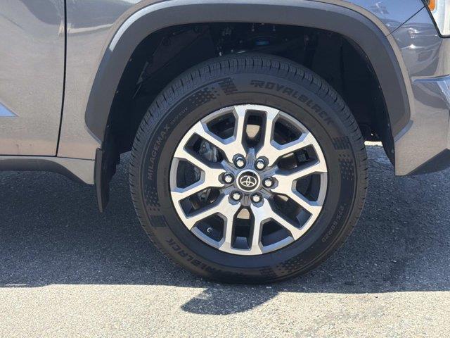2022 Toyota Tundra - $36,083