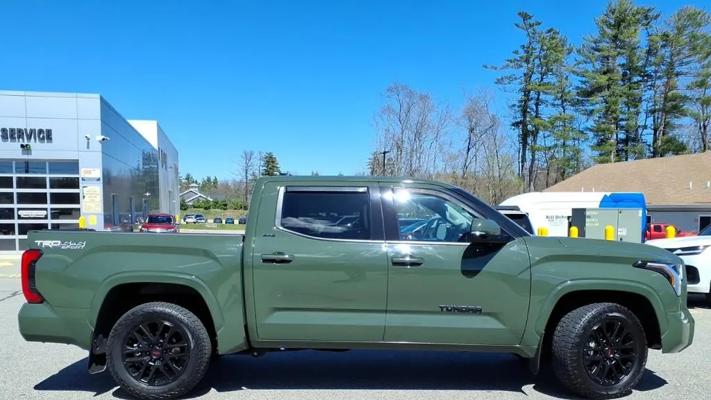 2023 Toyota Tundra SR5