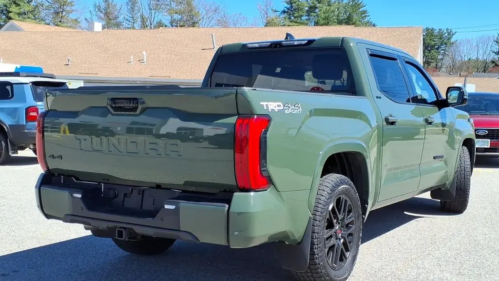 2023 Toyota Tundra SR5