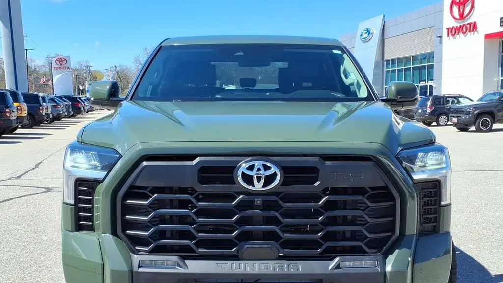 2023 Toyota Tundra SR5