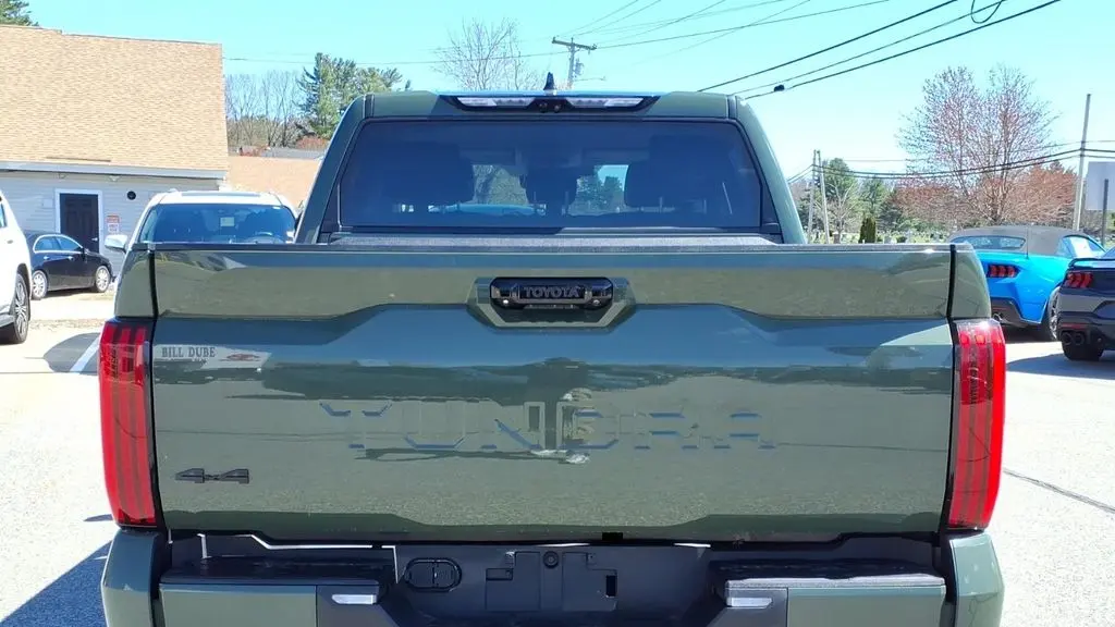 2023 Toyota Tundra SR5