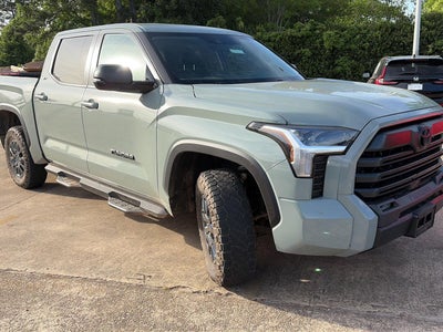 2024 Toyota Tundra 4X4 SR5 4DR Crewmax Cab Pickup SB