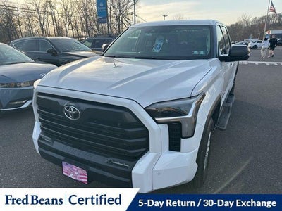 2022 Toyota Tundra 4X4 SR5 4DR Crewmax Cab Pickup SB