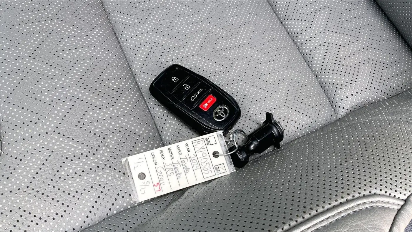 2024 Toyota Tundra SR5