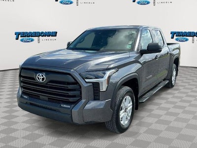 2025 Toyota Tundra 4X4 SR5 4DR Crewmax Cab Pickup SB