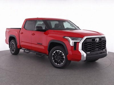 2022 Toyota Tundra 4X4 SR5 4DR Crewmax Cab Pickup SB