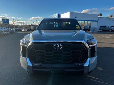 2025 Toyota Tundra 4X4 SR5 4DR Crewmax Cab Pickup SB