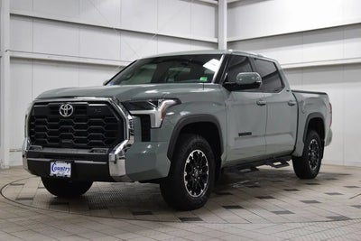 2025 Toyota Tundra 4X4 SR5 4DR Crewmax Cab Pickup SB