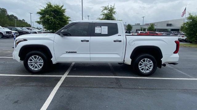 2025 Toyota Tundra SR5