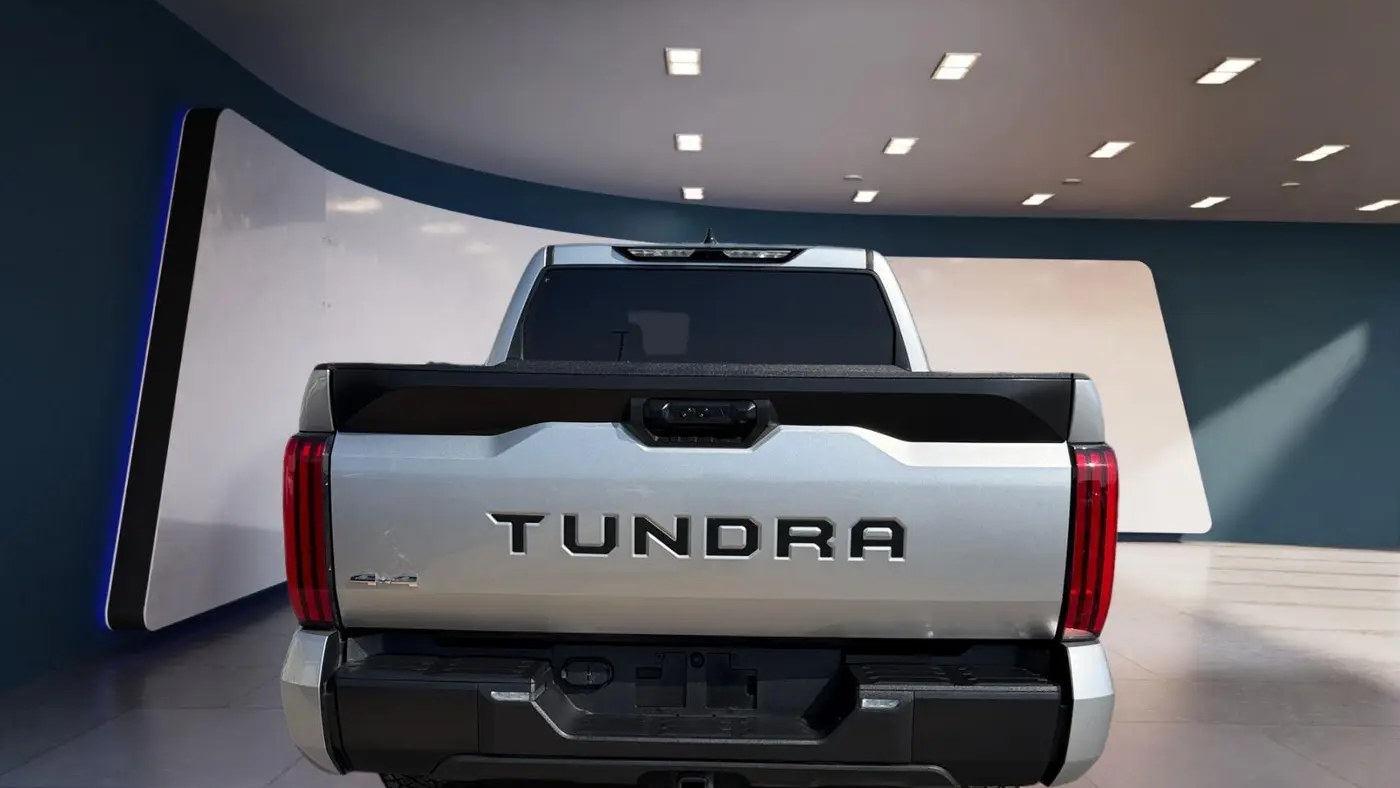2022 Toyota Tundra SR5